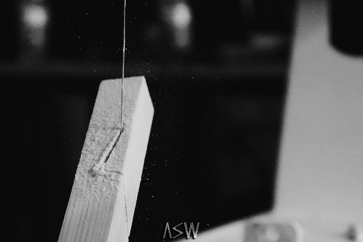 Cutting timber by robotic fret saw