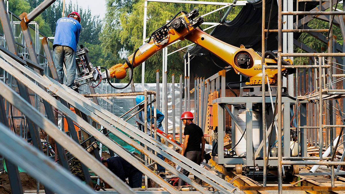 Rotot on-site construction