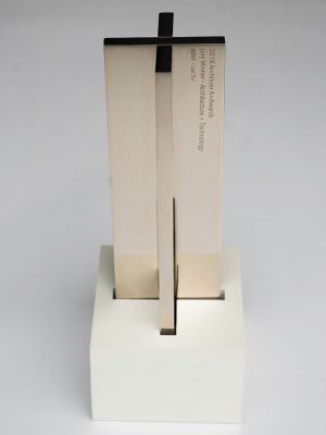 Architizer2018-trophy